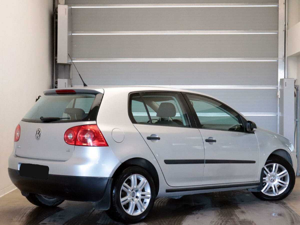 Купить Volkswagen Golf с пробегом. Фото: #3