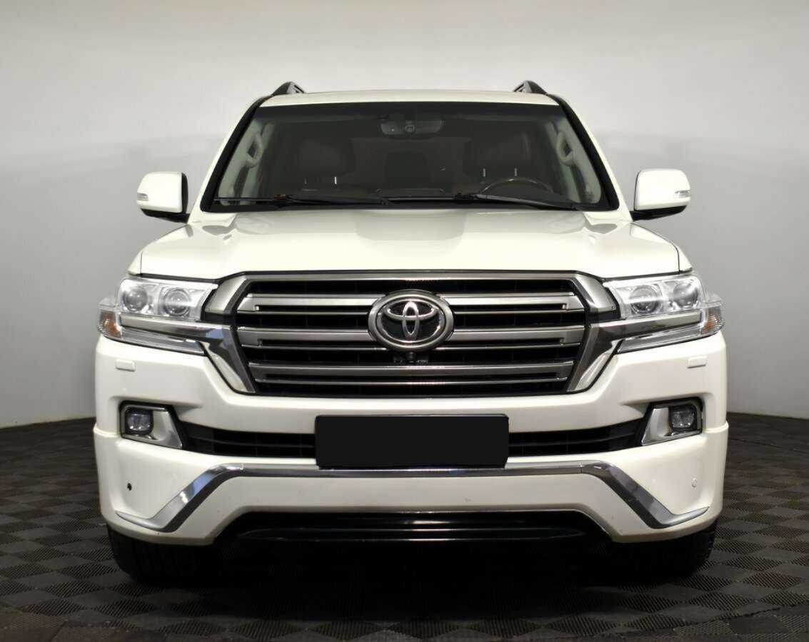 Купить Toyota Land Cruiser с пробегом. Фото: #1