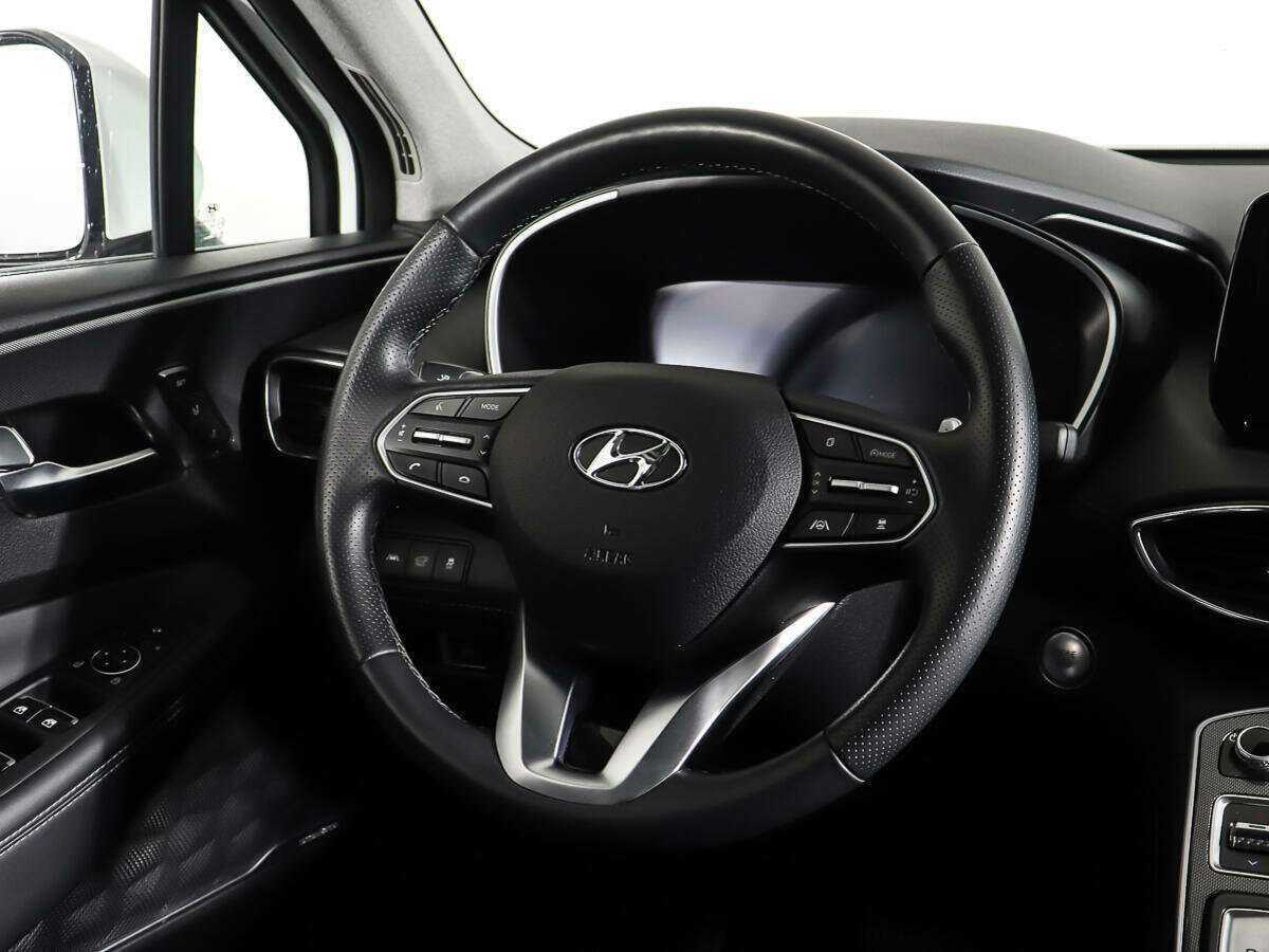 Купить Hyundai Santa Fe с пробегом. Фото: #16