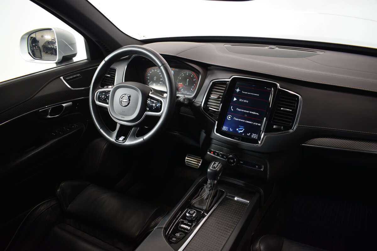 Купить Volvo XC90 с пробегом. Фото: #11