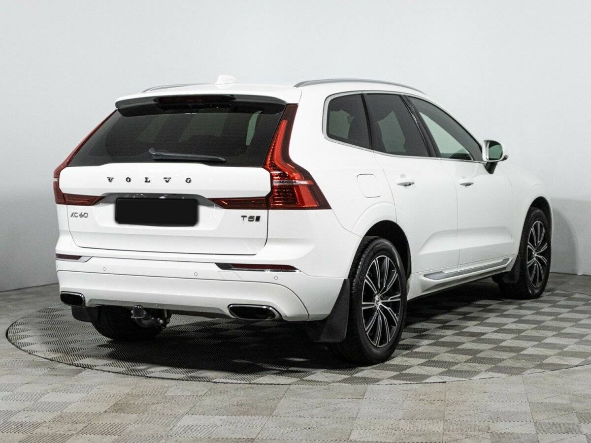 Купить Volvo XC60 с пробегом. Фото: #3