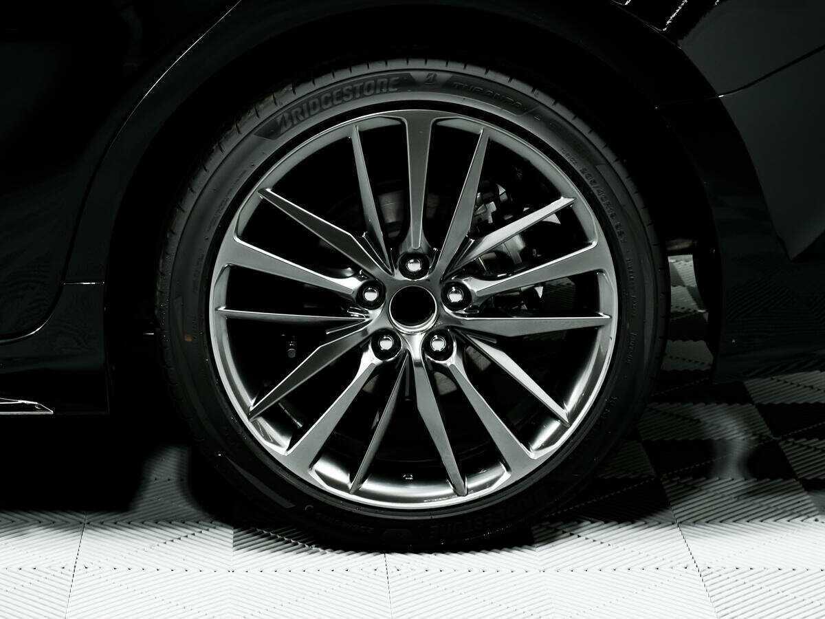 Купить Toyota Camry с пробегом. Фото: #13