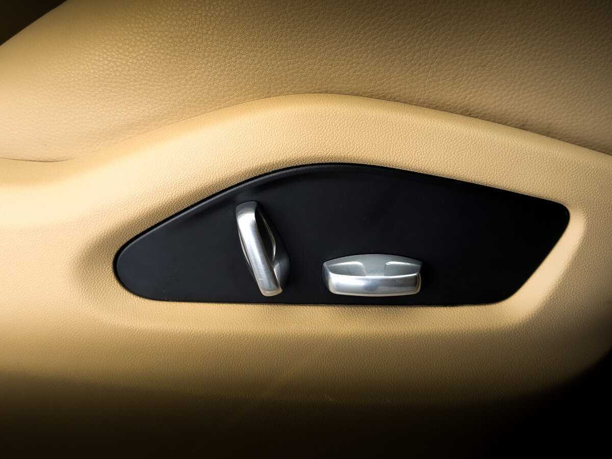 Купить Porsche Cayenne с пробегом. Фото: #22