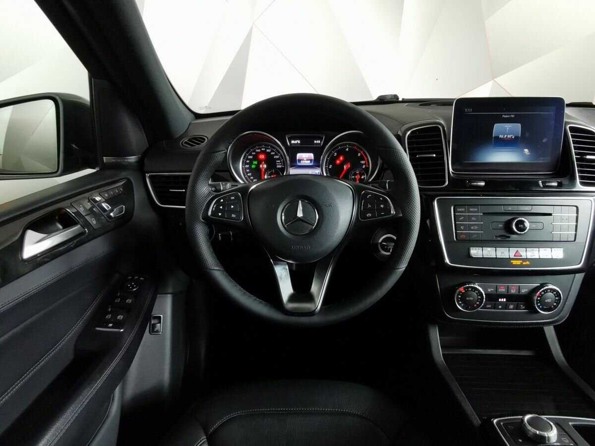 Купить Mercedes-Benz GLE с пробегом. Фото: #14