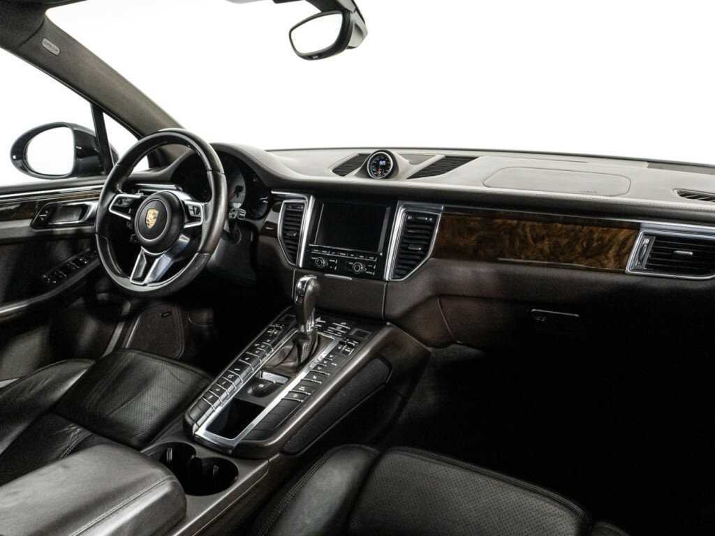 Купить Porsche Macan с пробегом. Фото: #8