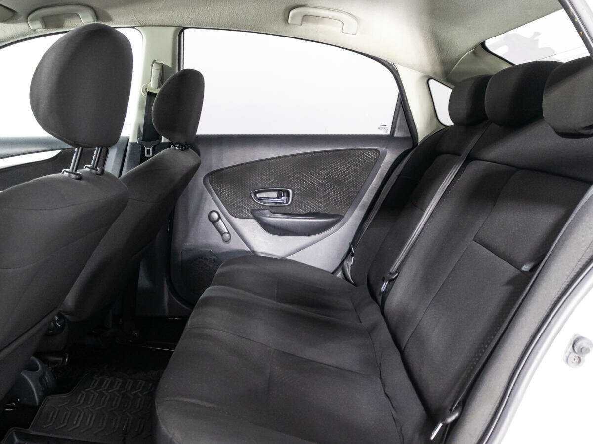 Купить Nissan Almera с пробегом. Фото: #9