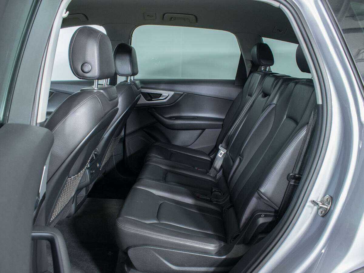 Купить Audi Q7 с пробегом. Фото: #9