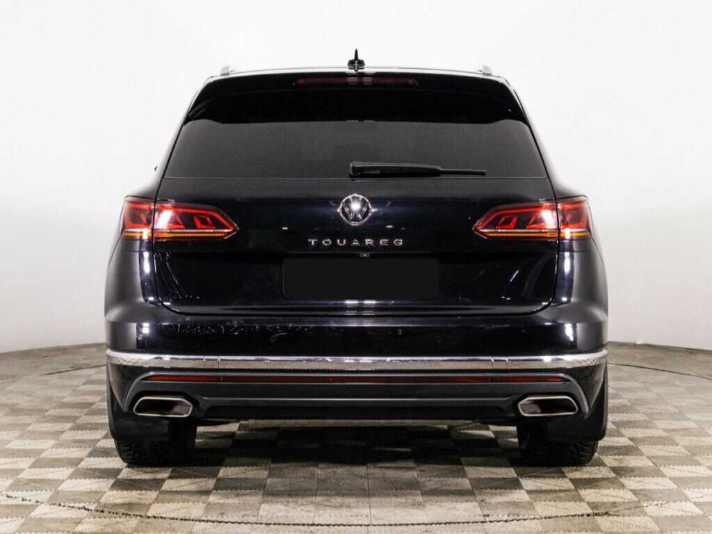 Купить Volkswagen Touareg с пробегом. Фото: #5