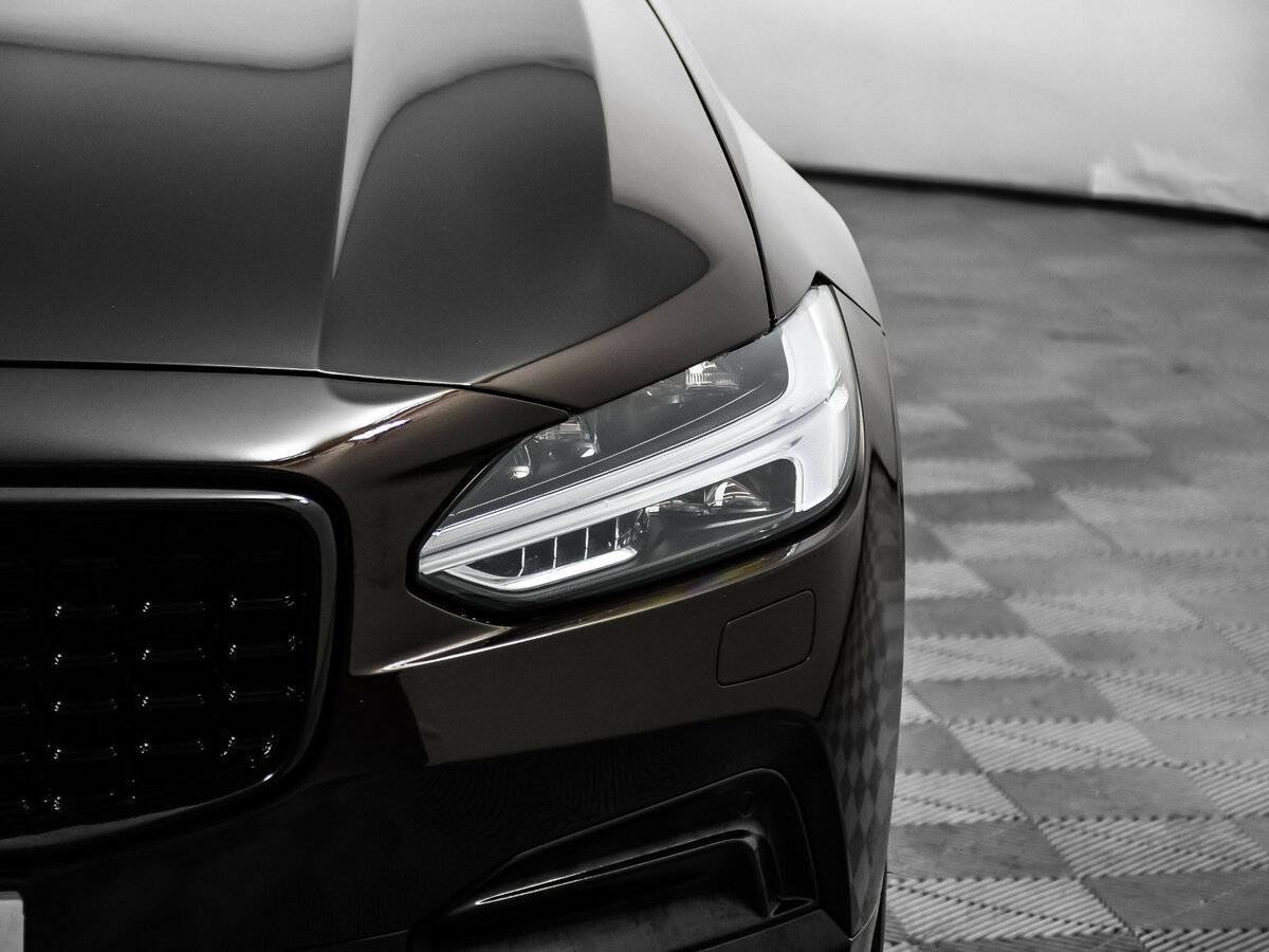 Купить Volvo S90 с пробегом. Фото: #16