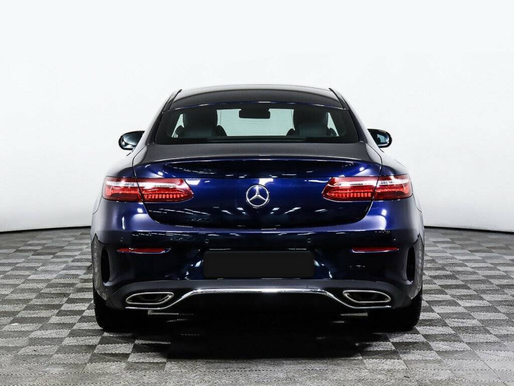 Купить Mercedes-Benz E-Класс с пробегом. Фото: #4