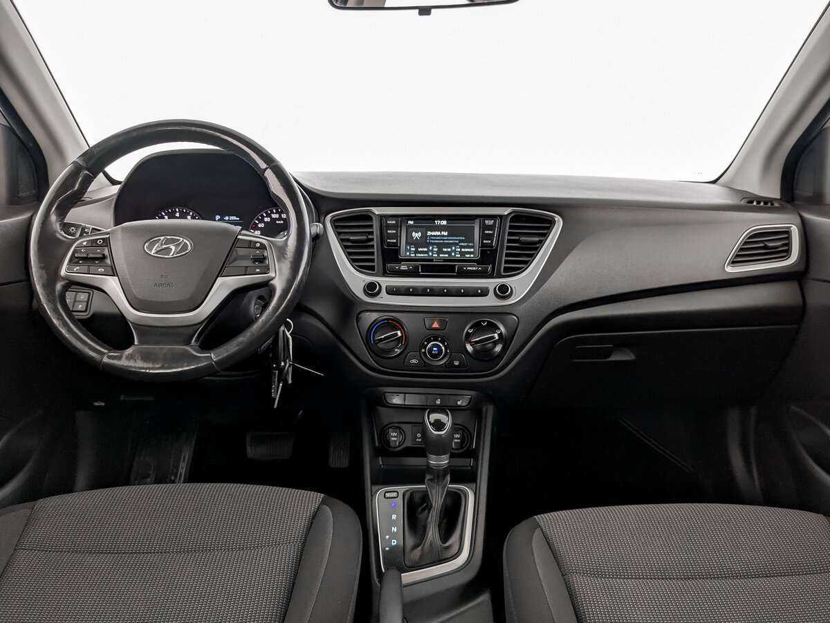 Купить Hyundai Solaris с пробегом. Фото: #13