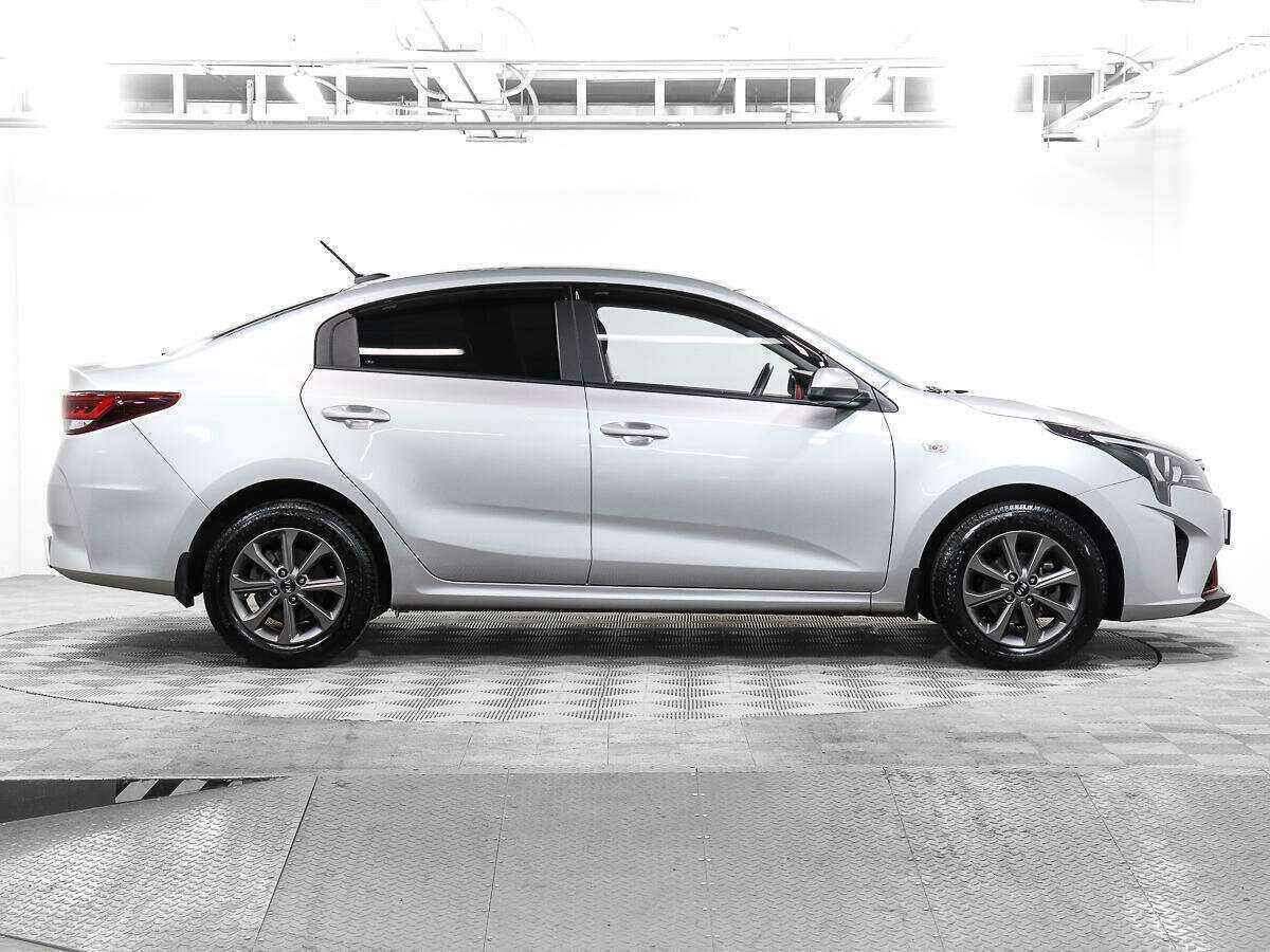 Купить Kia Rio с пробегом. Фото: #3