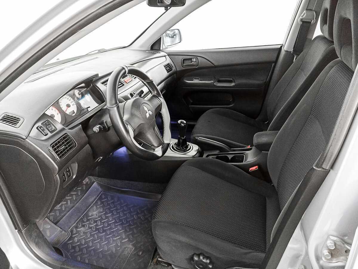 Купить Mitsubishi Lancer с пробегом. Фото: #13