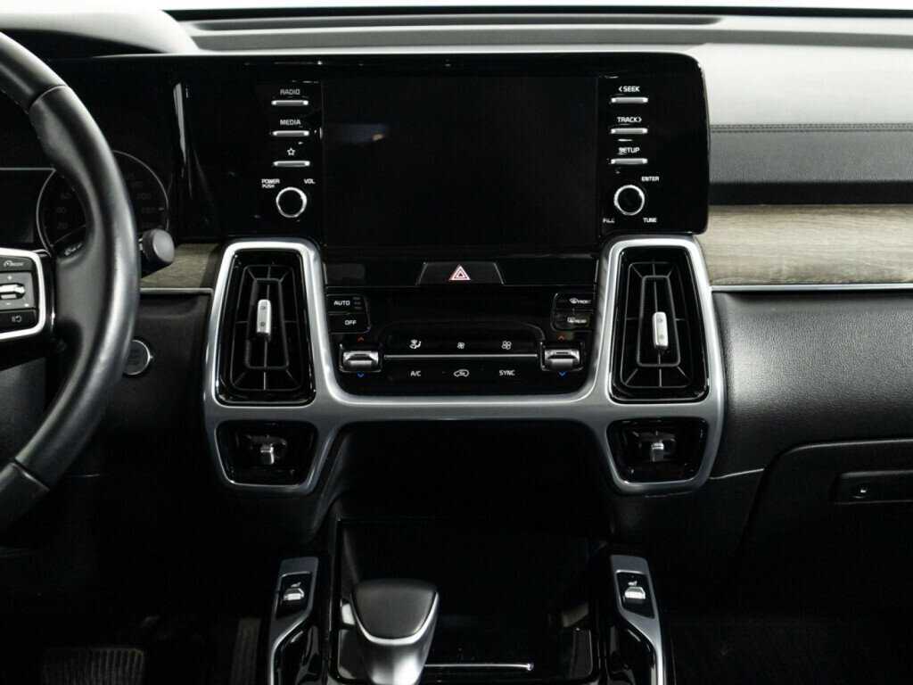 Купить Kia Sorento с пробегом. Фото: #13