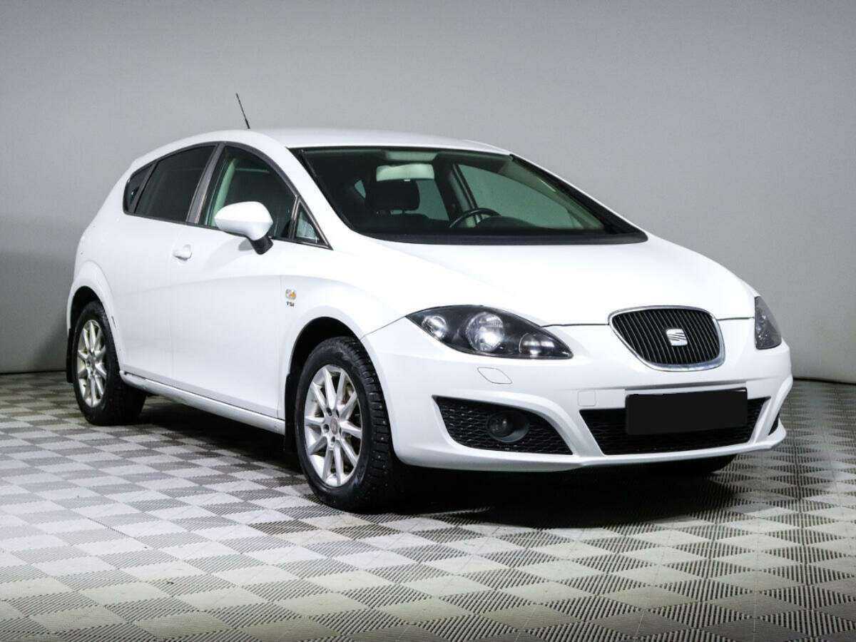 Купить SEAT Leon с пробегом. Фото: #2