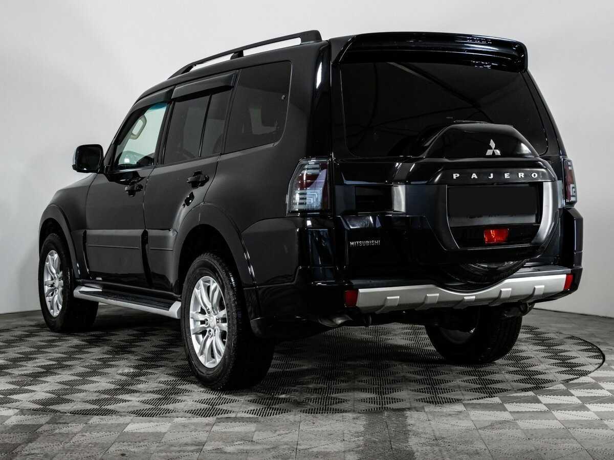 Купить Mitsubishi Pajero с пробегом. Фото: #5