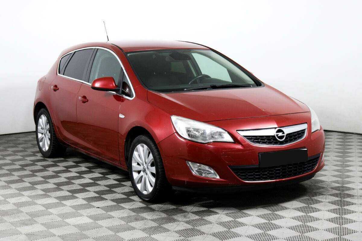 Купить Opel Astra с пробегом. Фото: #2