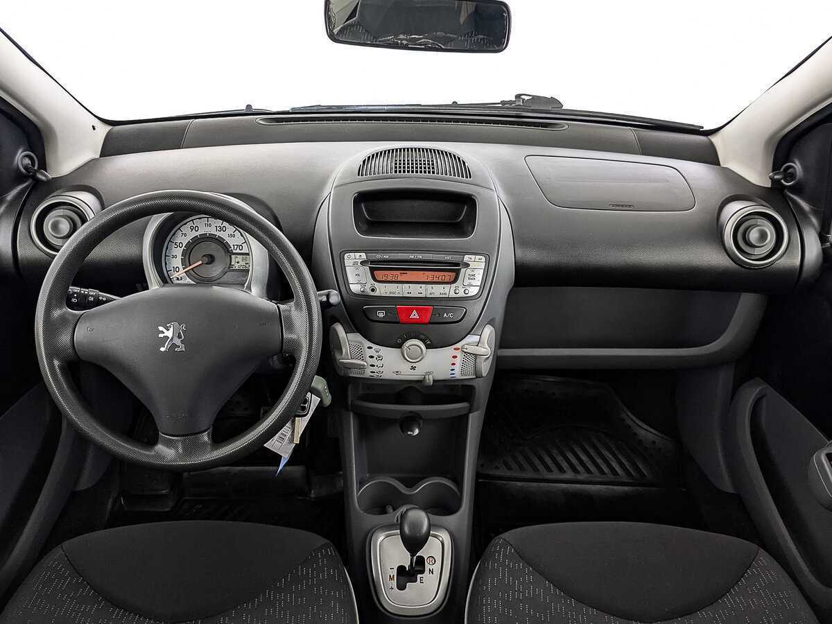 Купить Peugeot 107 с пробегом. Фото: #11
