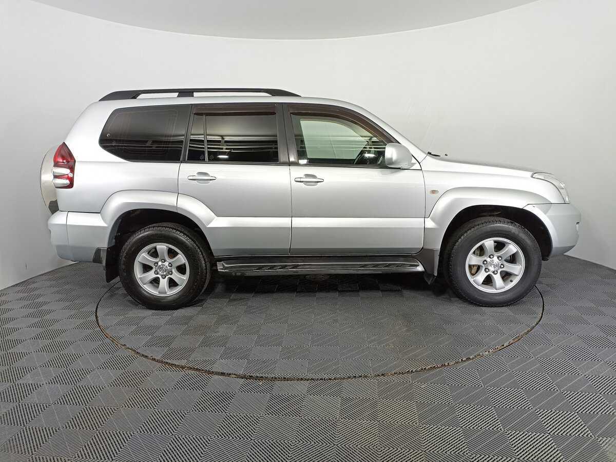 Купить Toyota Land Cruiser Prado с пробегом. Фото: #3