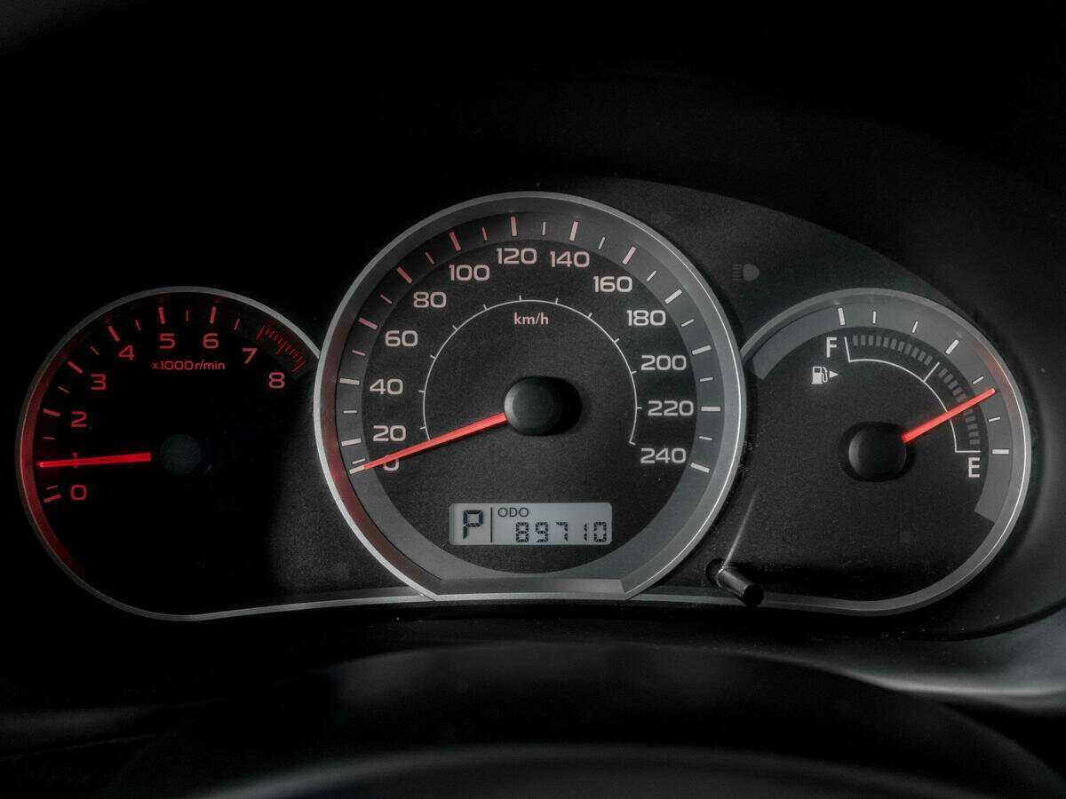 Купить Subaru Impreza с пробегом. Фото: #10