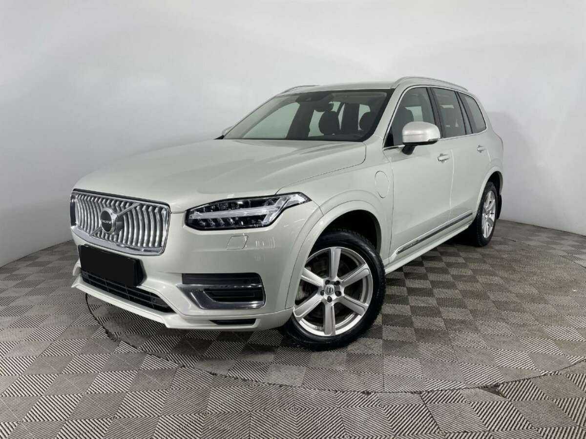 Купить Volvo XC90 с пробегом. Фото: #0