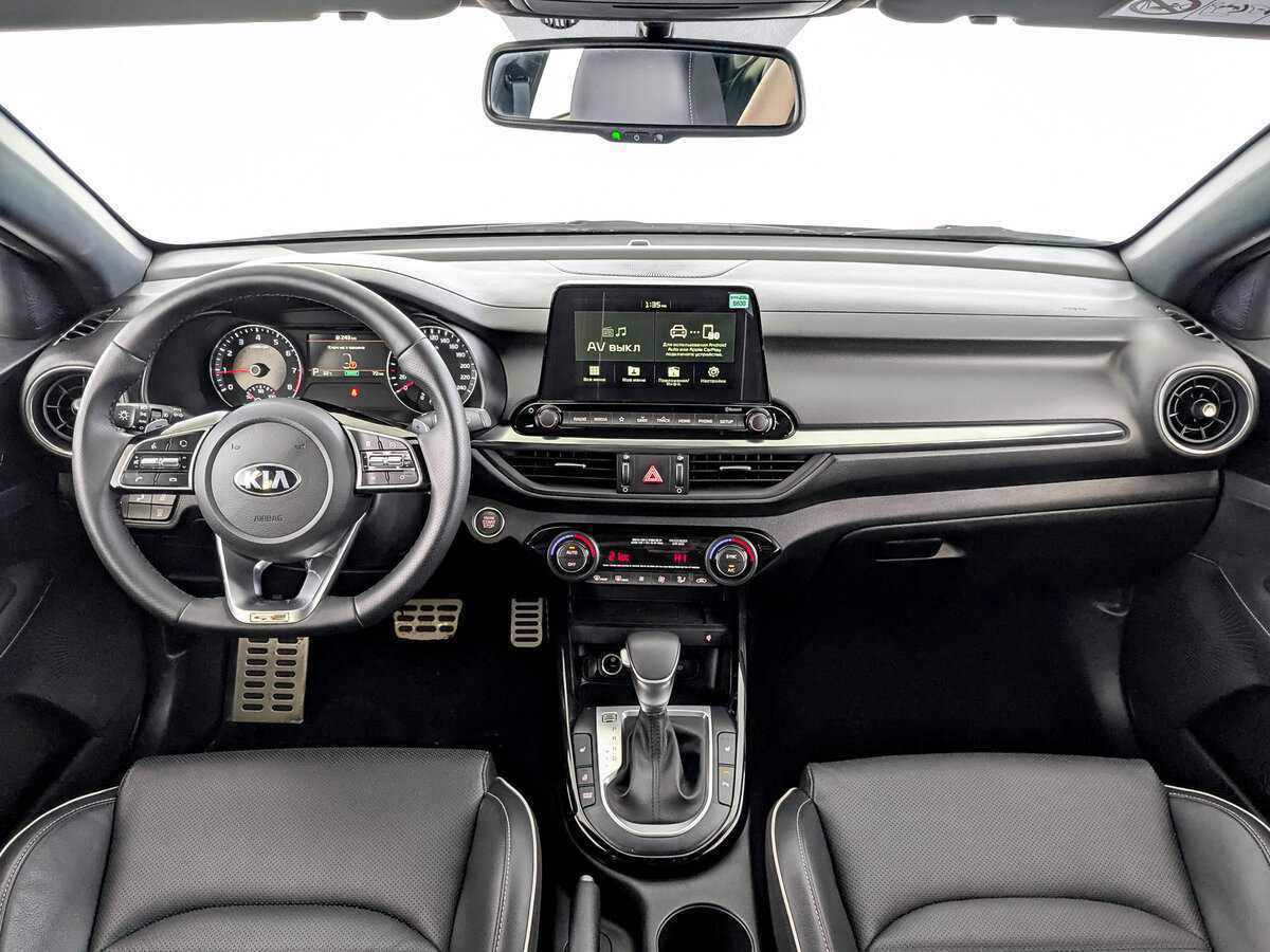 Купить Kia Cerato с пробегом. Фото: #13