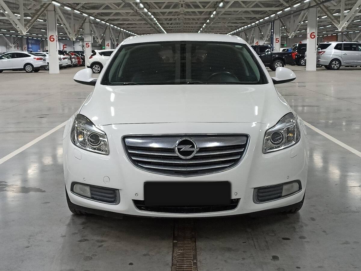 Купить Opel Insignia с пробегом. Фото: #1