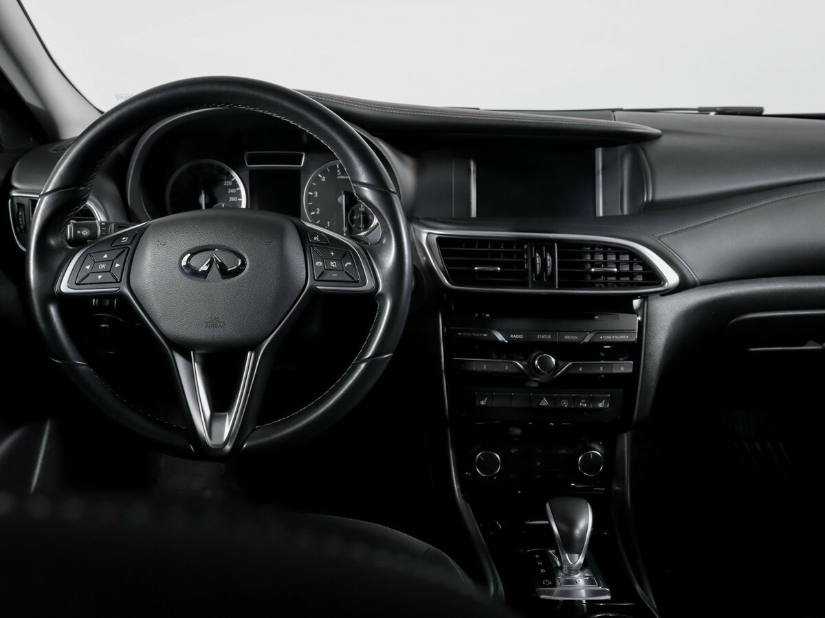 Купить Infiniti QX30 с пробегом. Фото: #9