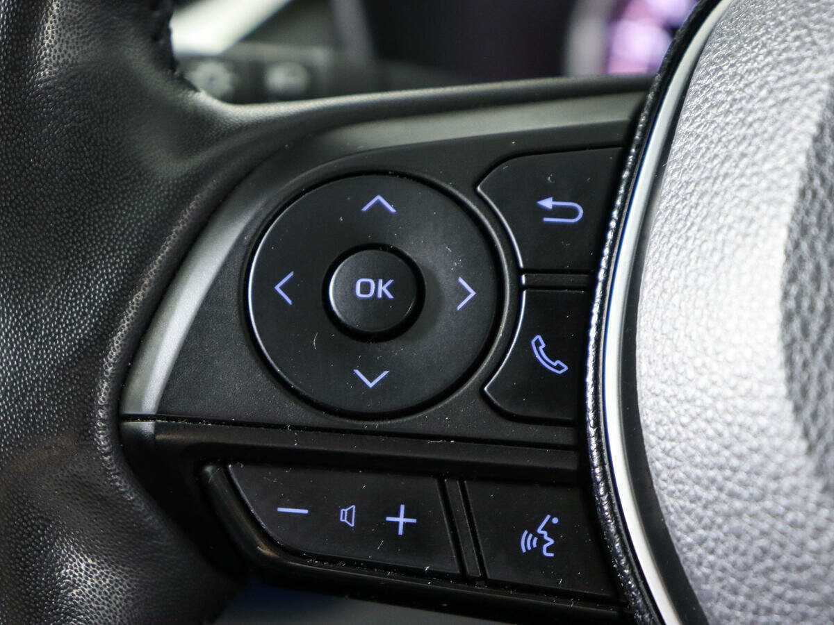 Купить Toyota RAV4 с пробегом. Фото: #23