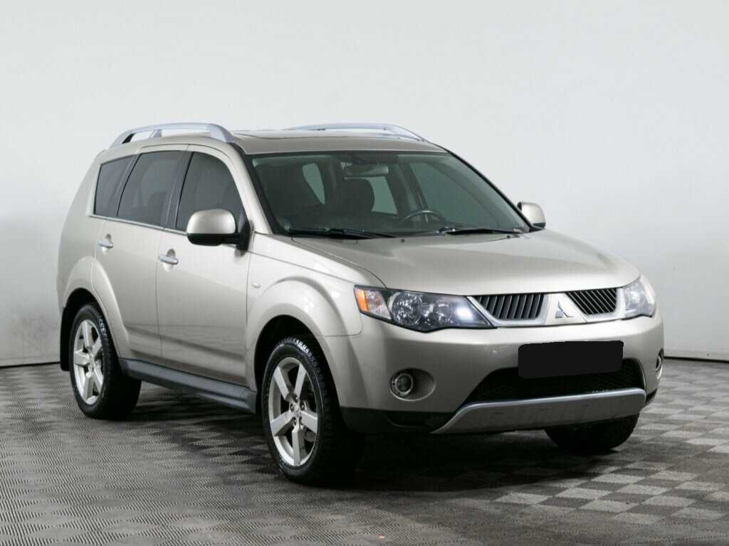 Купить Mitsubishi Outlander с пробегом. Фото: #2