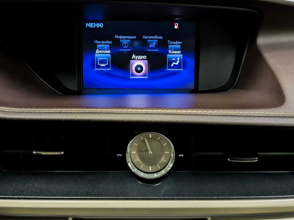 Купить Lexus ES с пробегом. Фото: #14