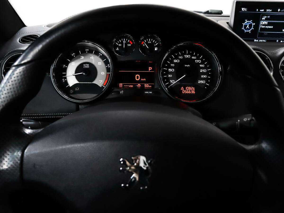 Купить Peugeot RCZ с пробегом. Фото: #18