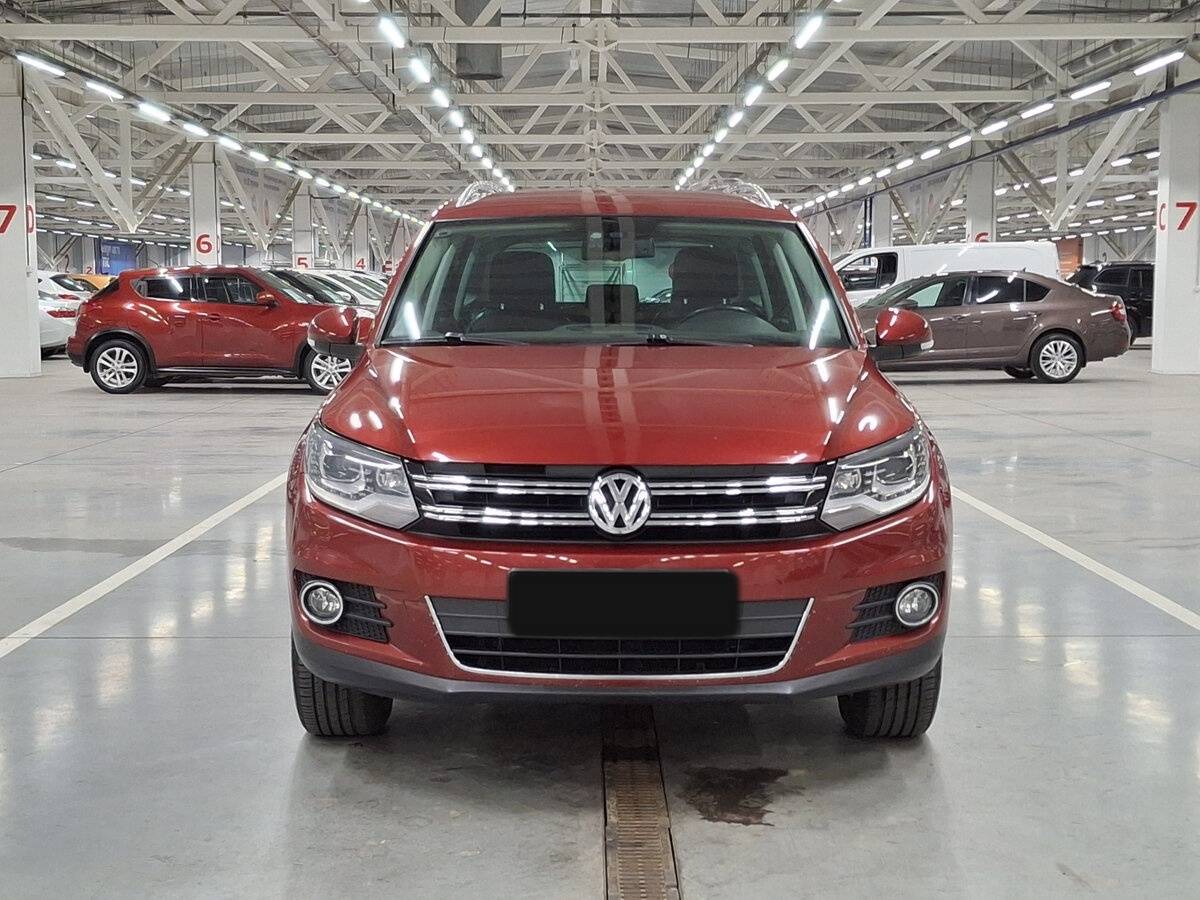Купить Volkswagen Tiguan с пробегом. Фото: #1