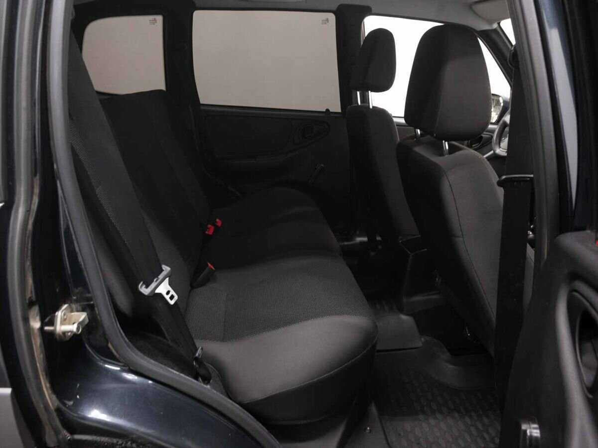 Купить Chevrolet Niva с пробегом. Фото: #10