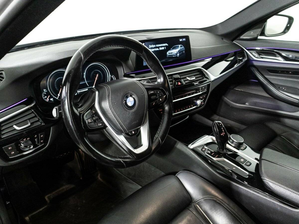 Купить BMW 5 серии с пробегом. Фото: #10
