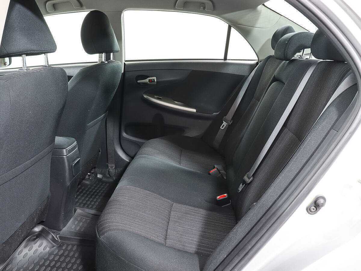 Купить Toyota Corolla с пробегом. Фото: #8