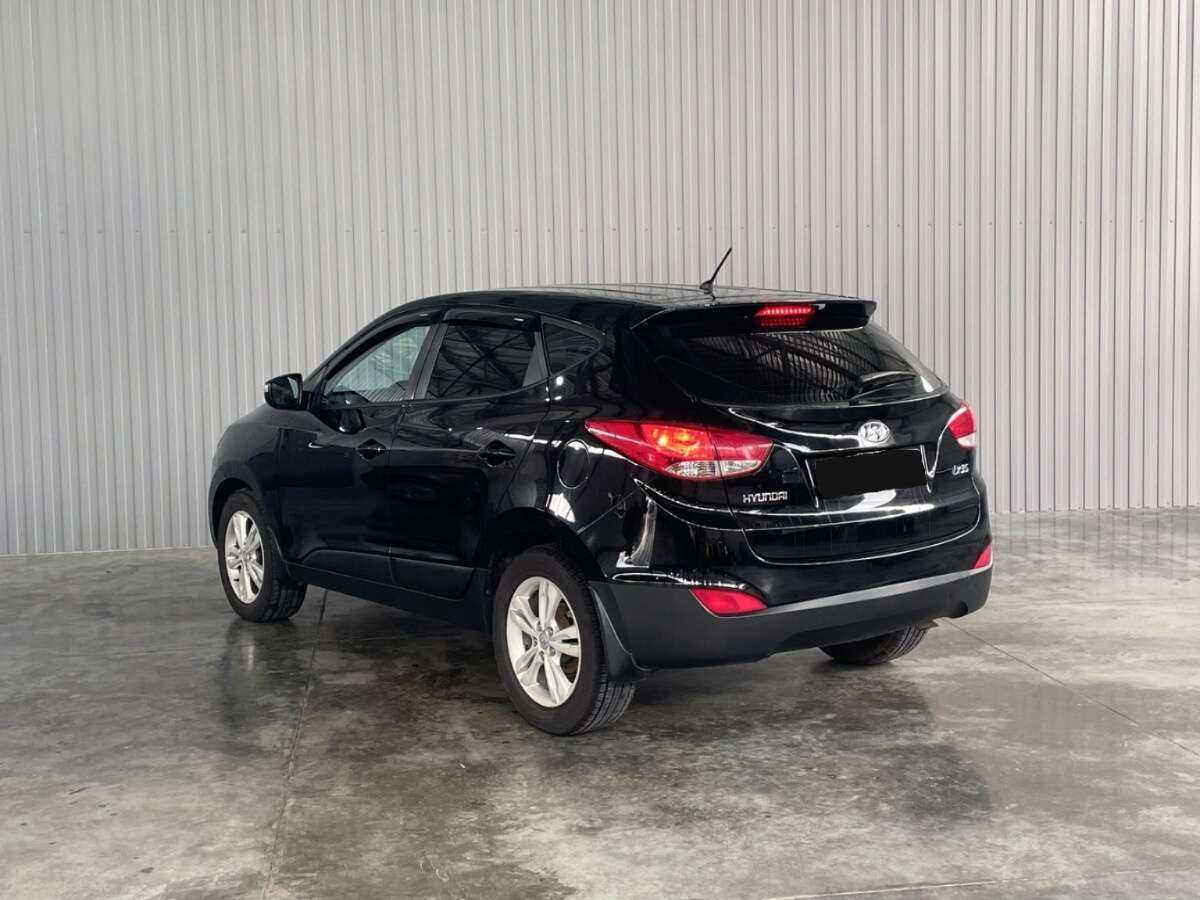 Купить Hyundai ix35 с пробегом. Фото: #6