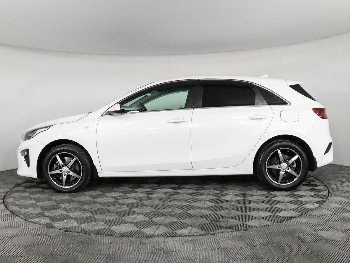 Купить Kia Ceed с пробегом. Фото: #6