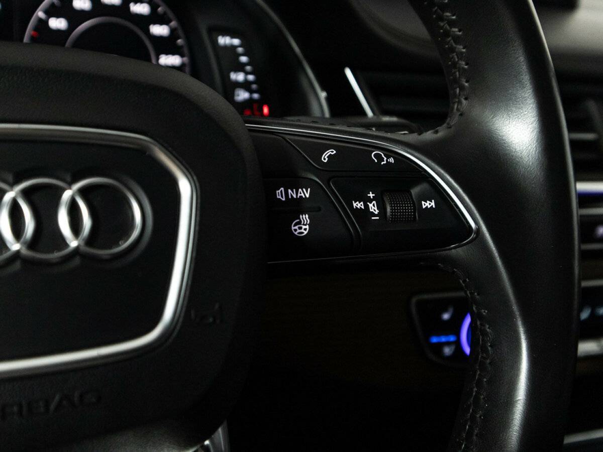 Купить Audi Q7 с пробегом. Фото: #23