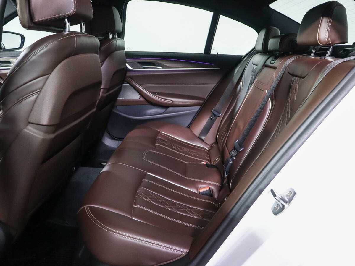 Купить BMW 5 серии с пробегом. Фото: #9