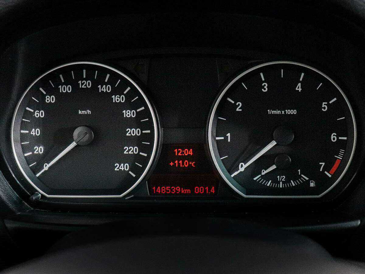 Купить BMW 1 серии с пробегом. Фото: #9