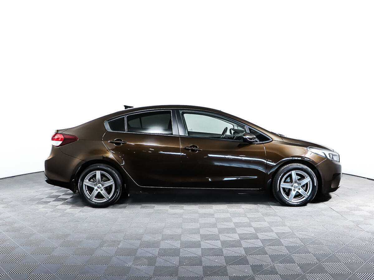 Купить Kia Cerato с пробегом. Фото: #3