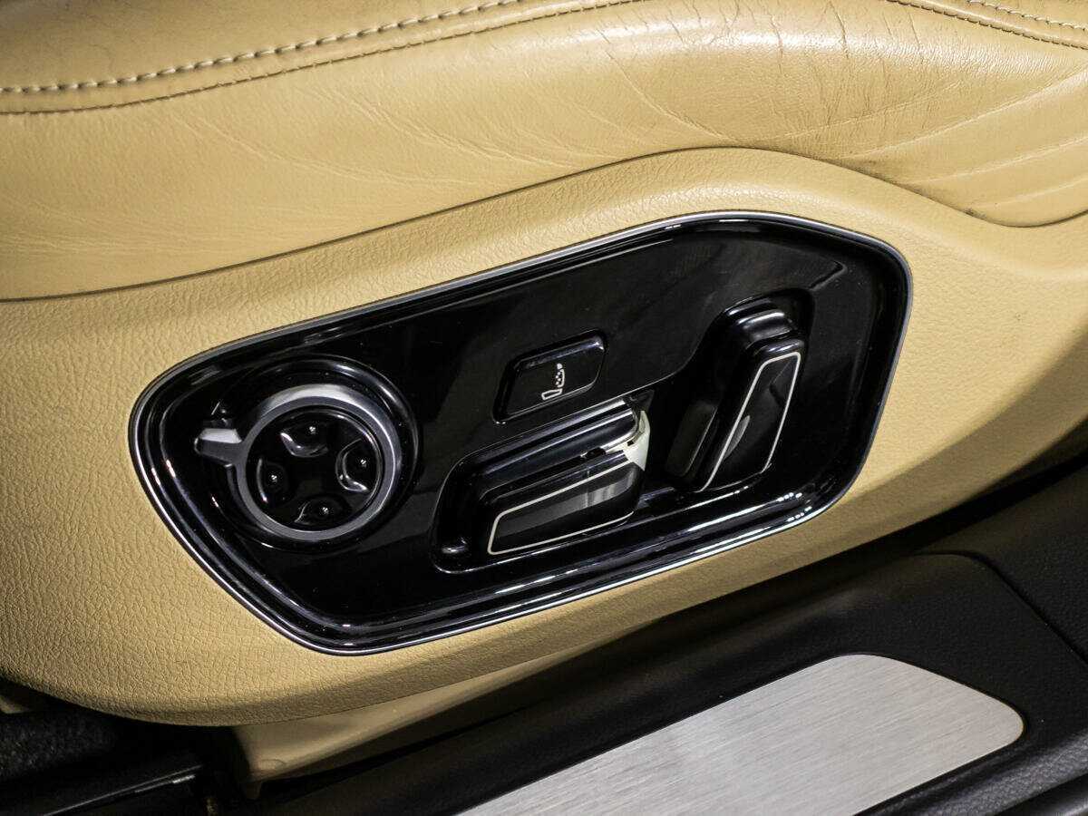 Купить Audi A8 с пробегом. Фото: #14