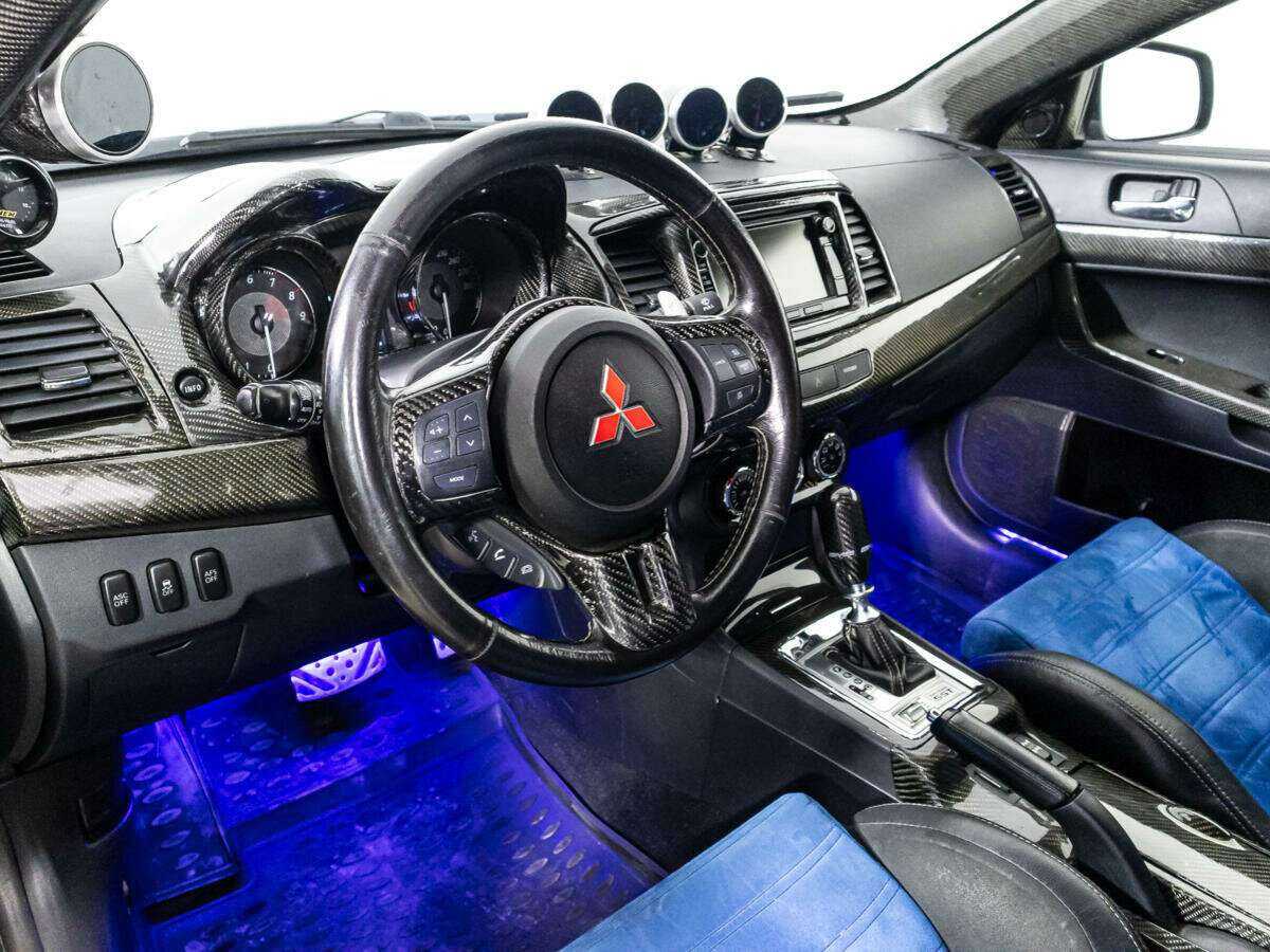 Купить Mitsubishi Lancer Evolution с пробегом. Фото: #10