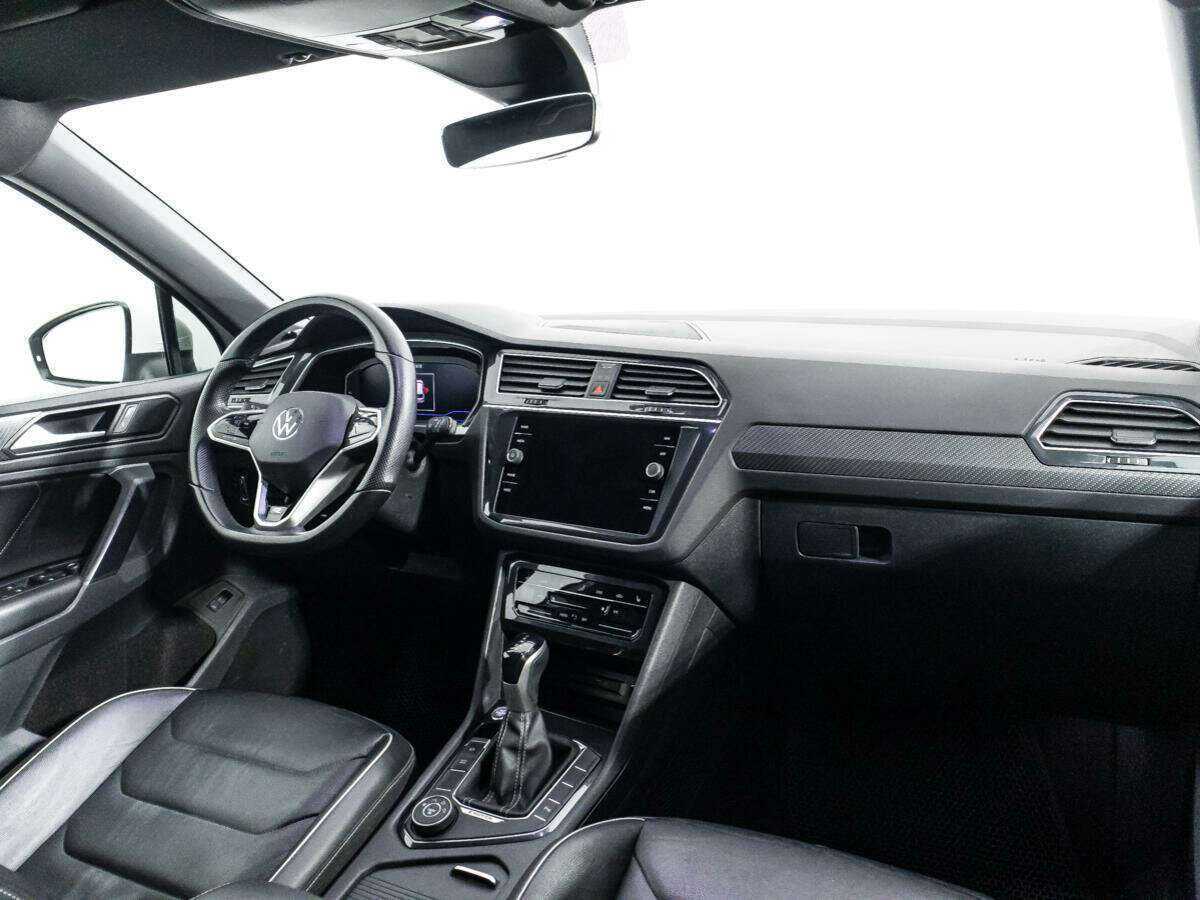 Купить Volkswagen Tiguan с пробегом. Фото: #8