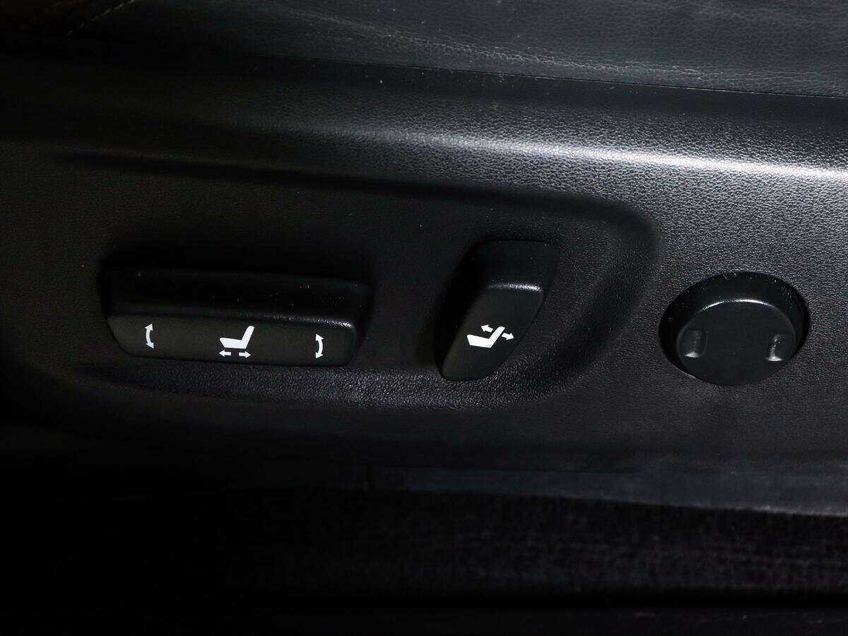 Купить Toyota Land Cruiser Prado с пробегом. Фото: #21