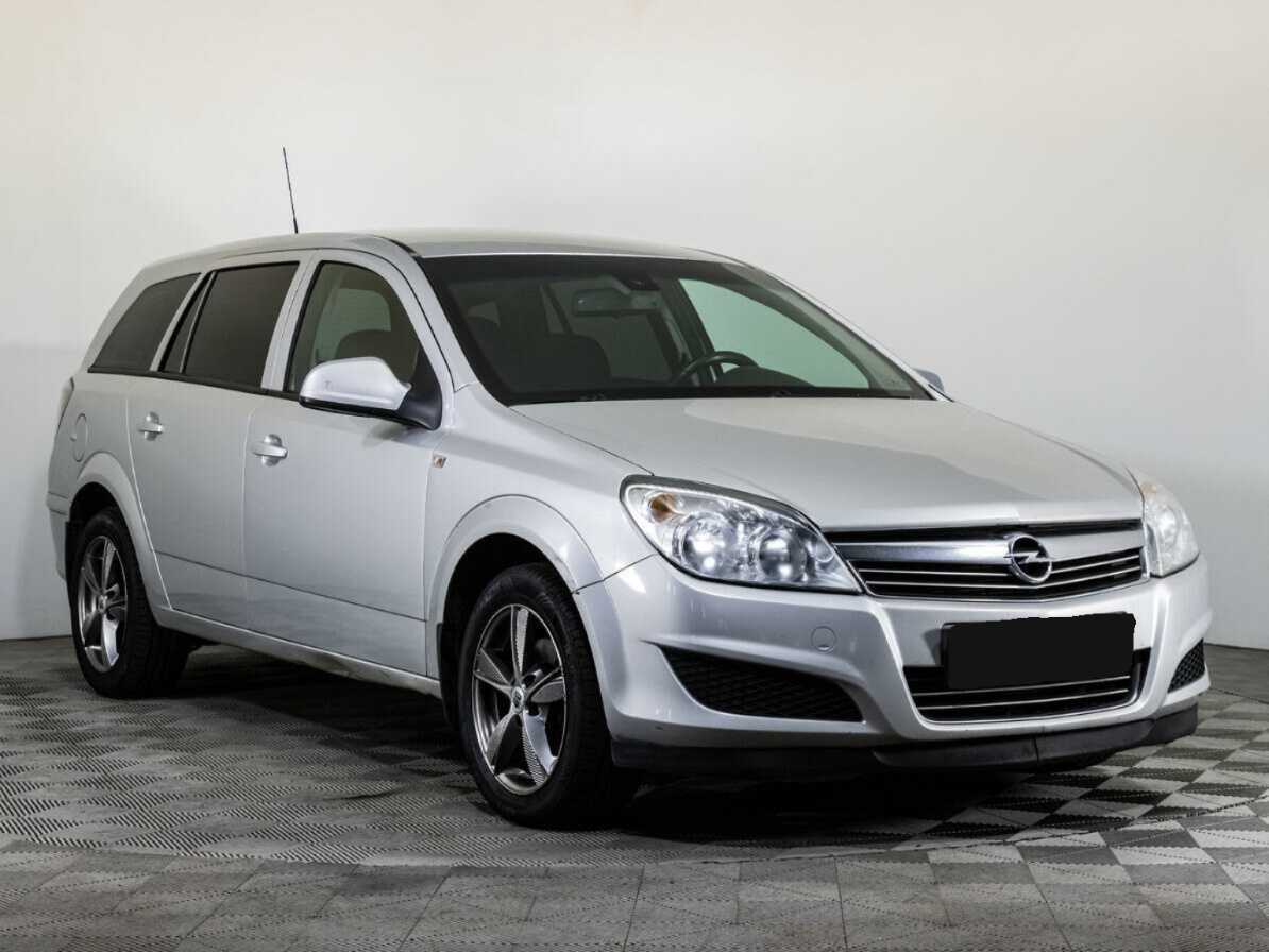 Купить Opel Astra с пробегом. Фото: #2