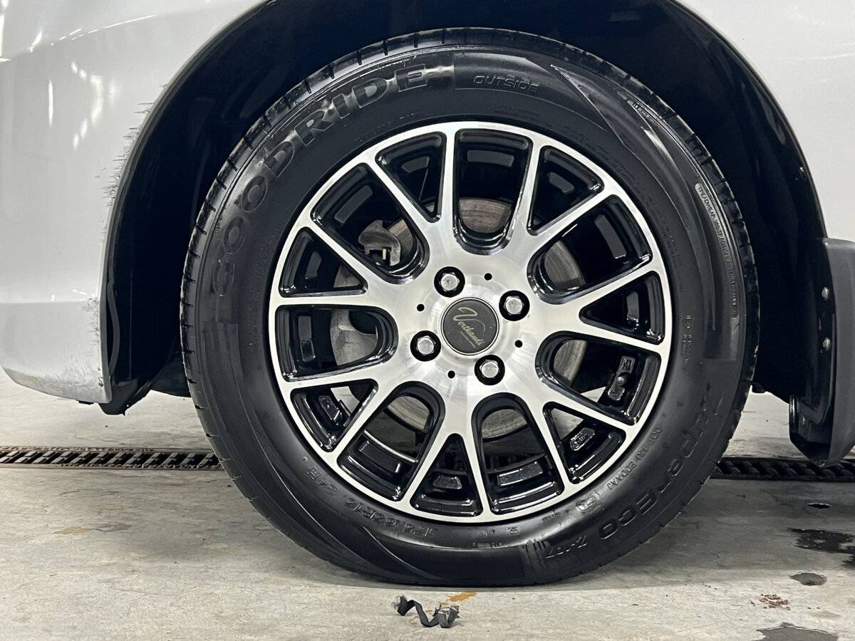 Купить Honda Freed с пробегом. Фото: #17