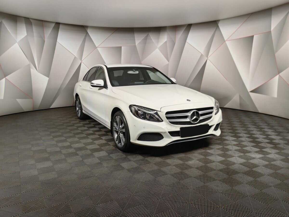 Купить Mercedes-Benz C-Класс с пробегом. Фото: #2