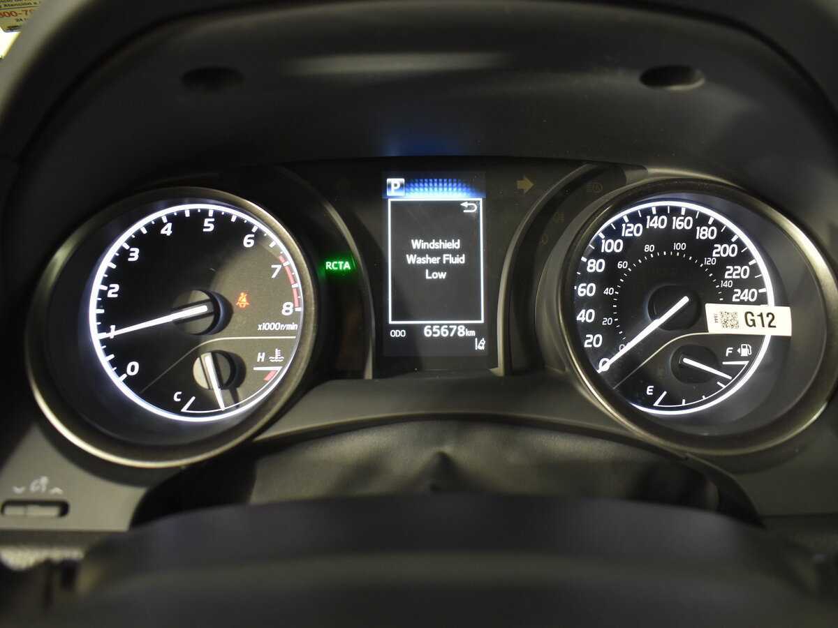 Купить Toyota Camry с пробегом. Фото: #14